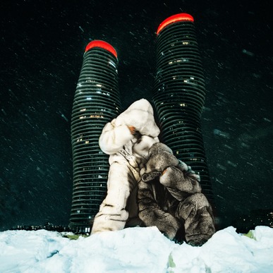 PARTYNEXTDOOR & Drake – SOMEBODY LOVES ME